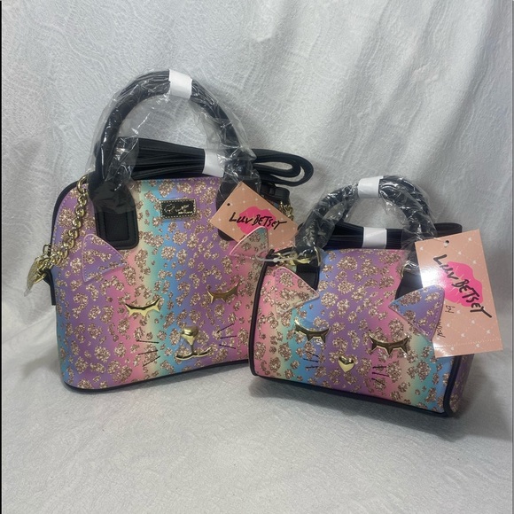 Betsey Johnson Luv Crossbody Purse Womans hand Bag kitty cat rainbow set BNWT - Picture 11 of 11
